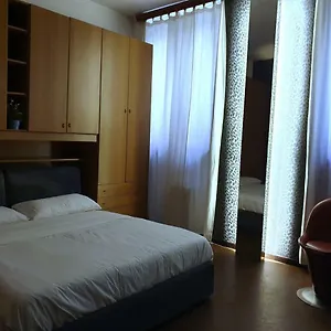 5Min Walk From Duomo! Apartment 100M2 Appartamento Milano